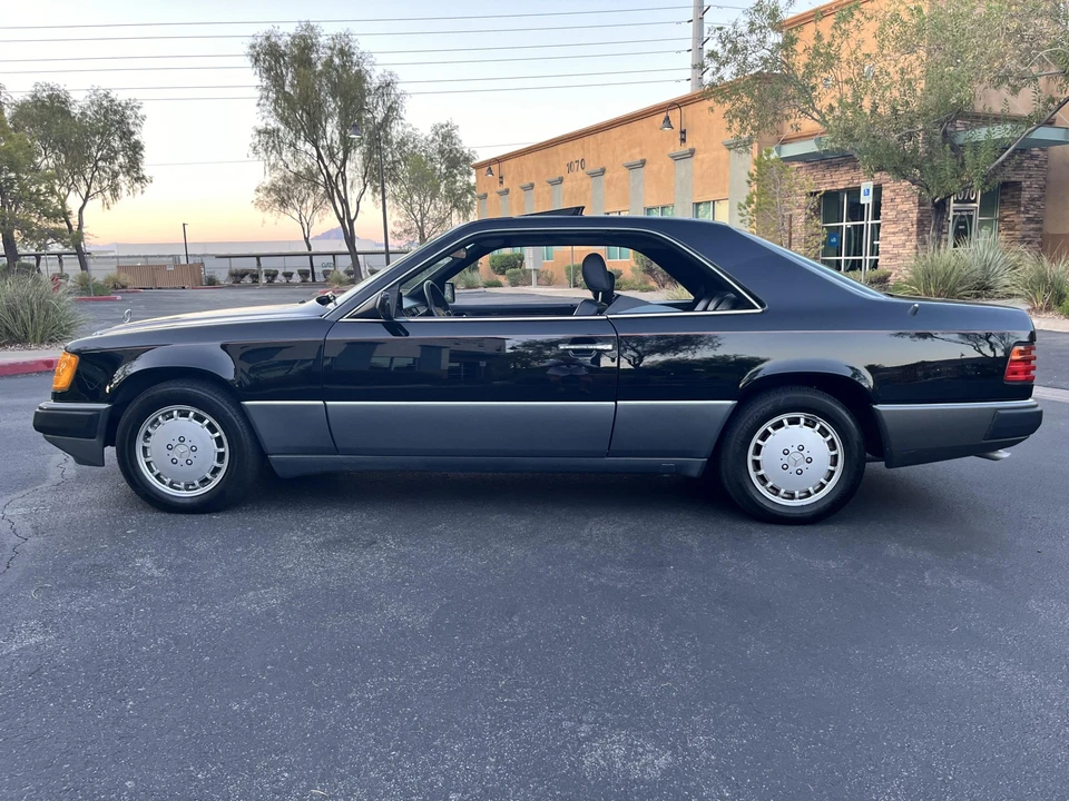 1990 Mercedes-Benz W124 E-Class - Image 18 of 31