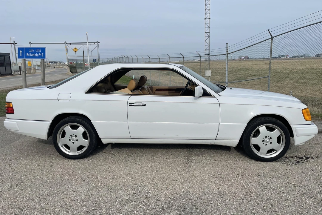 1990 Mercedes-Benz W124 E-Class - Image 3 of 31