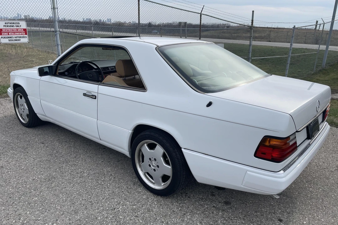 1990 Mercedes-Benz W124 E-Class - Image 4 of 31