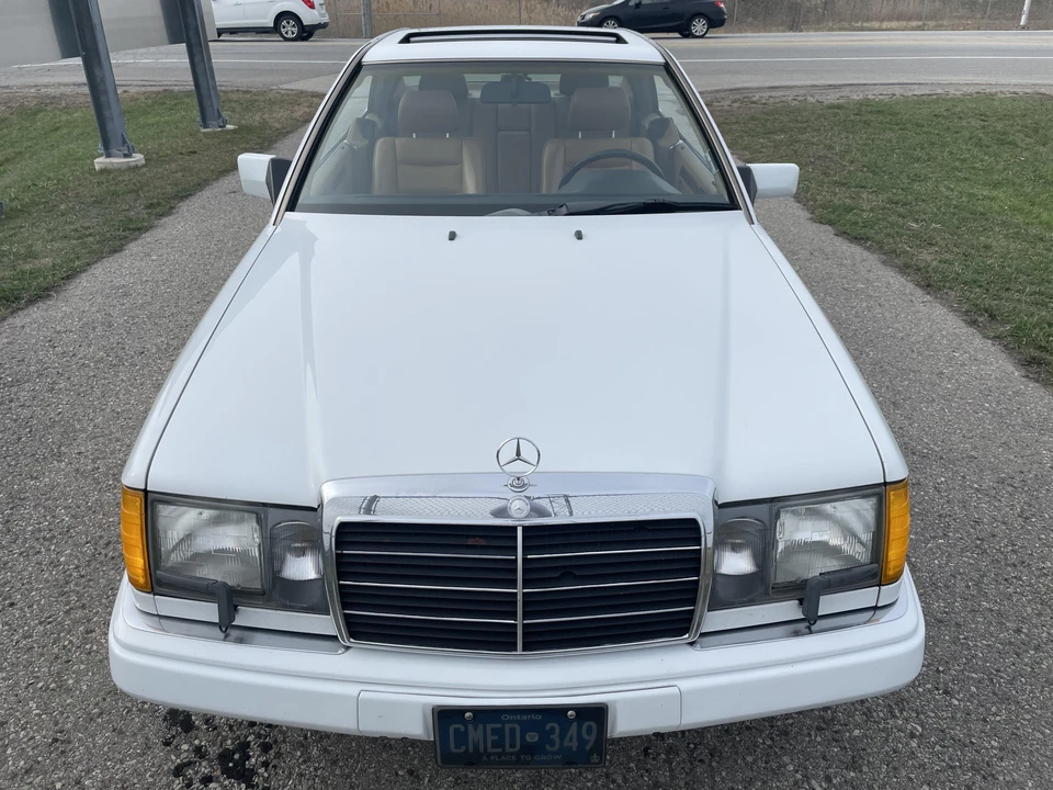 1990 Mercedes-Benz W124 E-Class - Image 6 of 31