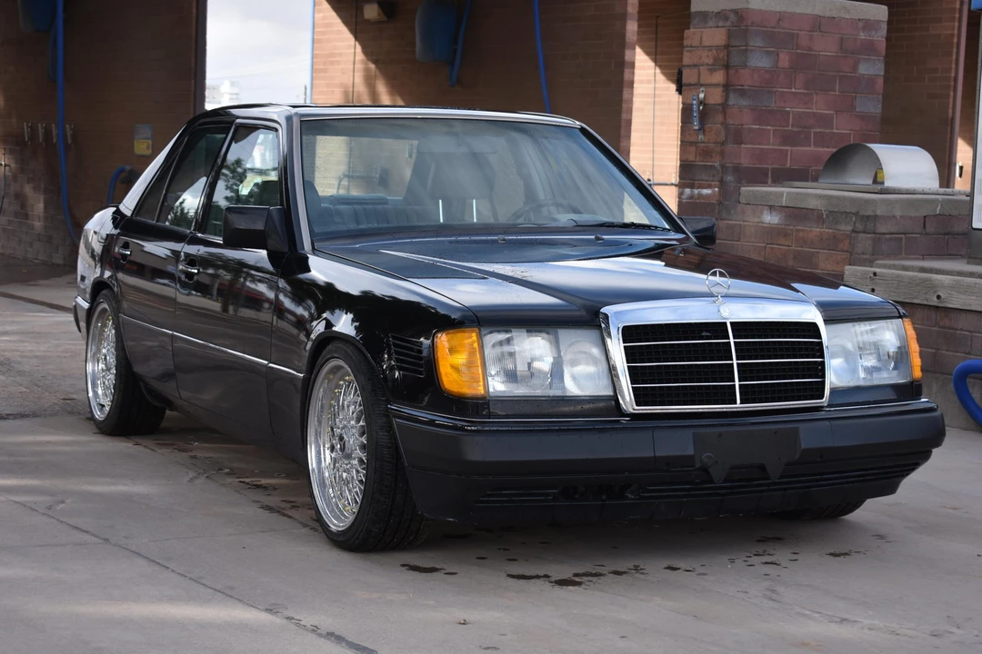 1990 Mercedes-Benz W124 E-Class - Image 3 of 31