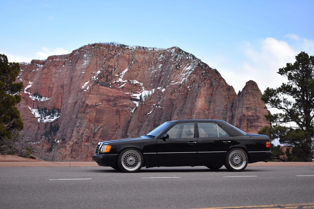 1990 Mercedes-Benz W124 E-Class - Image 28 of 31