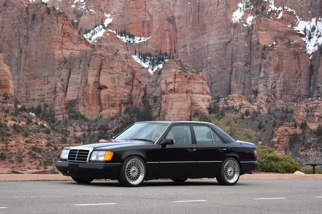 1990 Mercedes-Benz W124 E-Class - Image 12 of 31