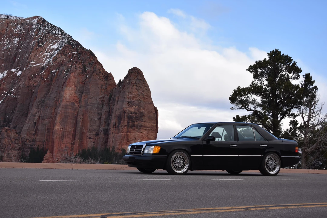 1990 Mercedes-Benz W124 E-Class - Image 14 of 31