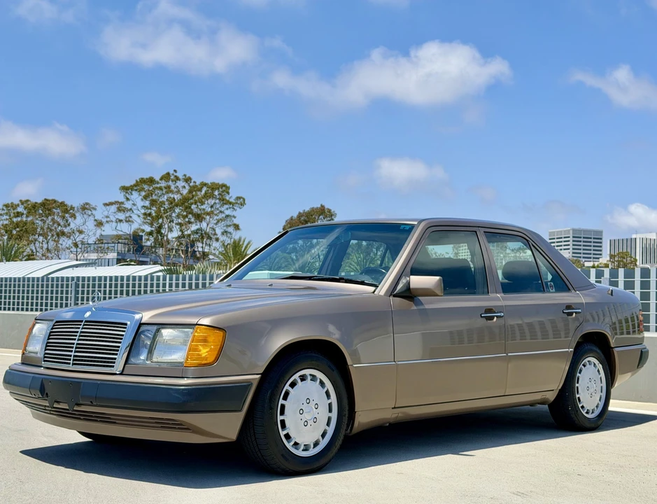 1990 Mercedes-Benz W124 E-Class - Image 6 of 31
