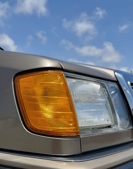 1990 Mercedes-Benz W124 E-Class - Image 25 of 31