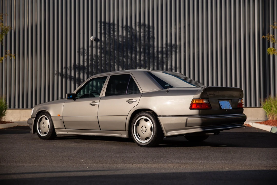 1990 Mercedes-Benz W124 E-Class - Image 14 of 31