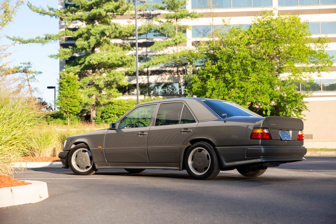 1990 Mercedes-Benz W124 E-Class - Image 23 of 31