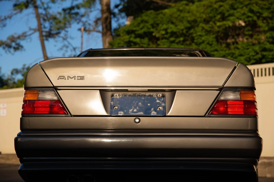 1990 Mercedes-Benz W124 E-Class - Image 22 of 31
