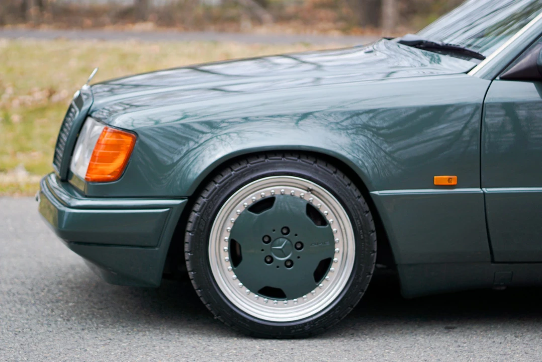 1990 Mercedes-Benz W124 E-Class - Image 24 of 31