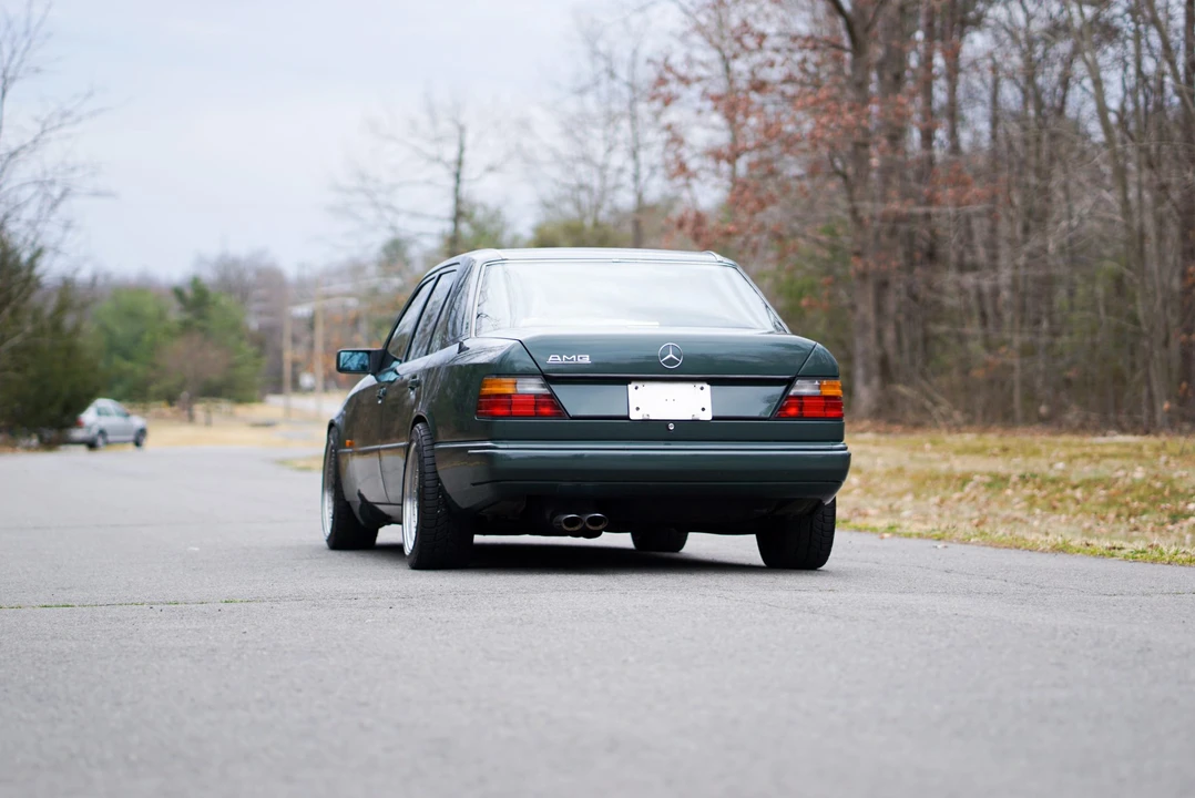 1990 Mercedes-Benz W124 E-Class - Image 15 of 31