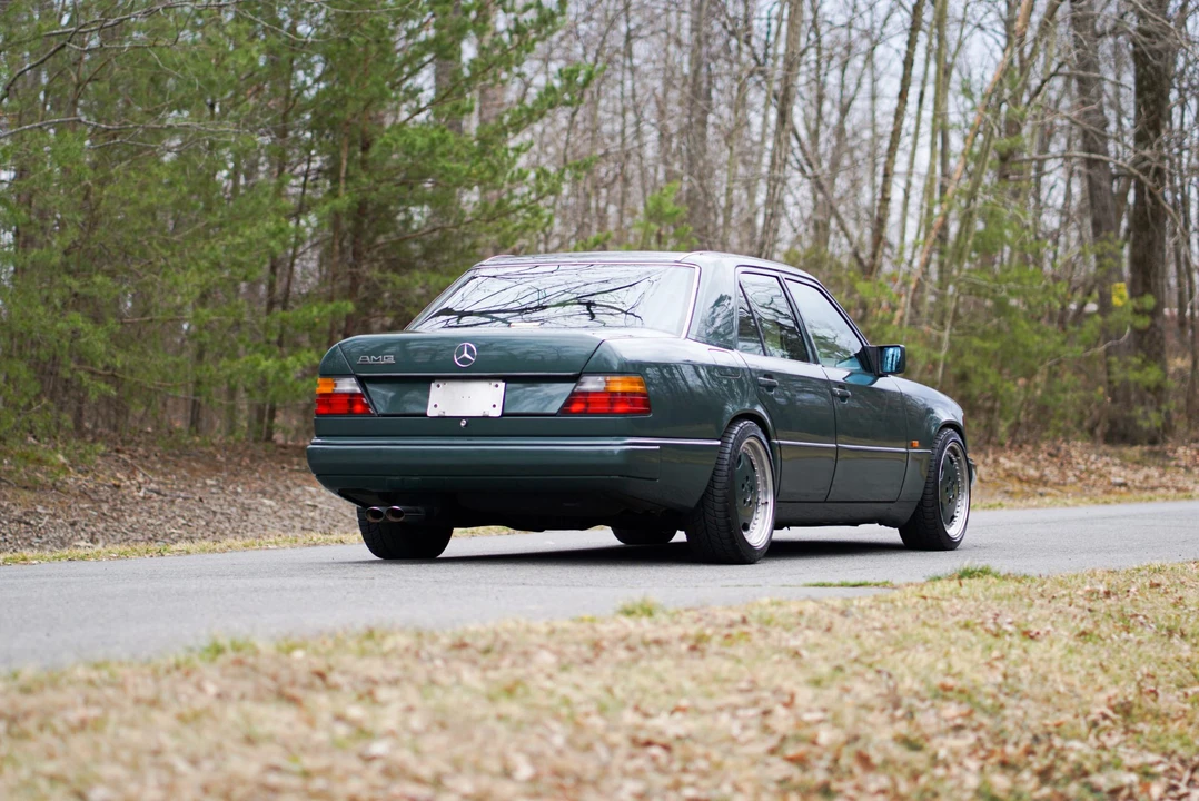 1990 Mercedes-Benz W124 E-Class - Image 11 of 31