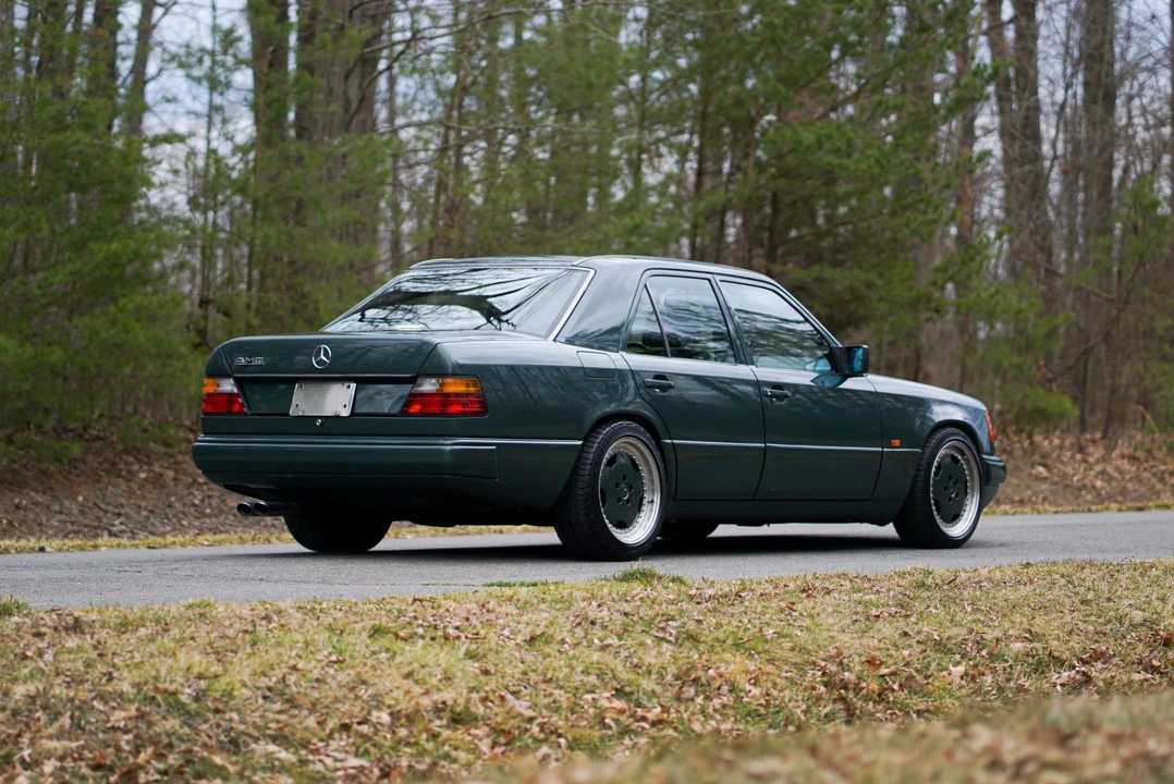1990 Mercedes-Benz W124 E-Class - Image 9 of 31