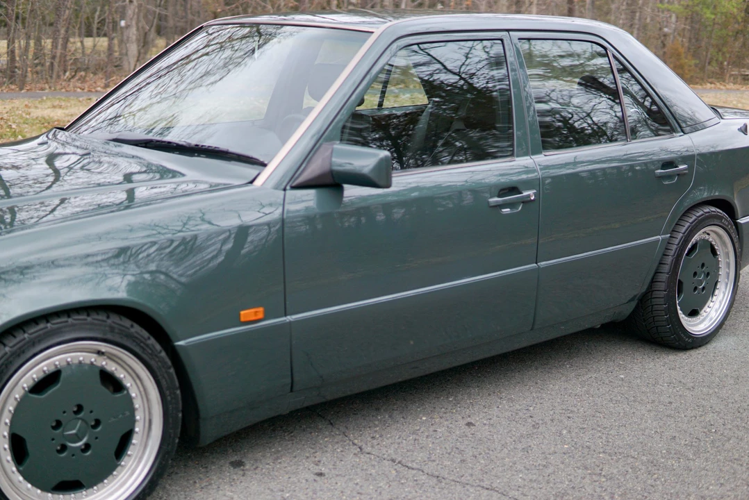 1990 Mercedes-Benz W124 E-Class - Image 21 of 31