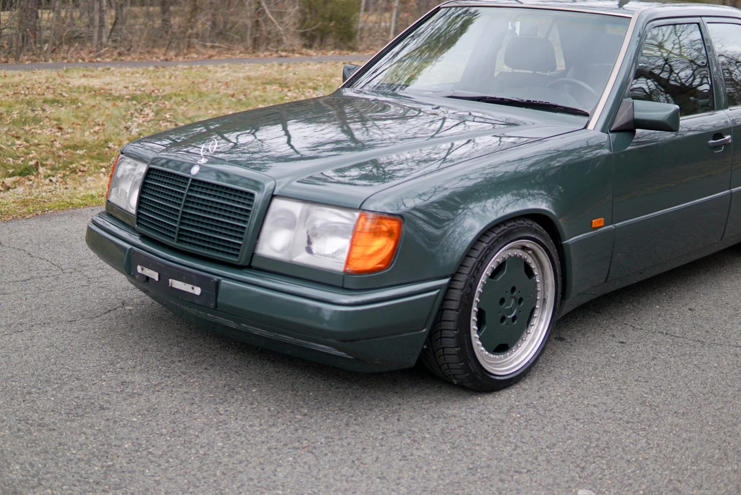 1990 Mercedes-Benz W124 E-Class - Image 17 of 31