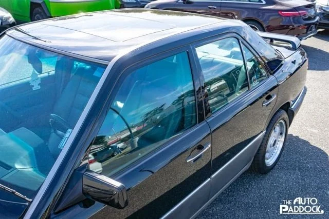 1990 Mercedes-Benz W124 E-Class - Image 10 of 21