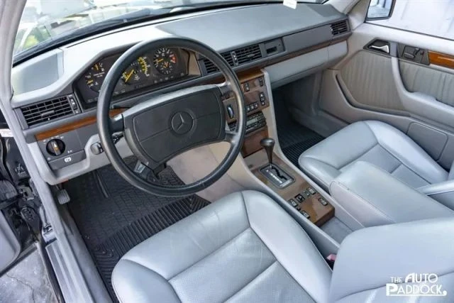 1990 Mercedes-Benz W124 E-Class - Image 19 of 21
