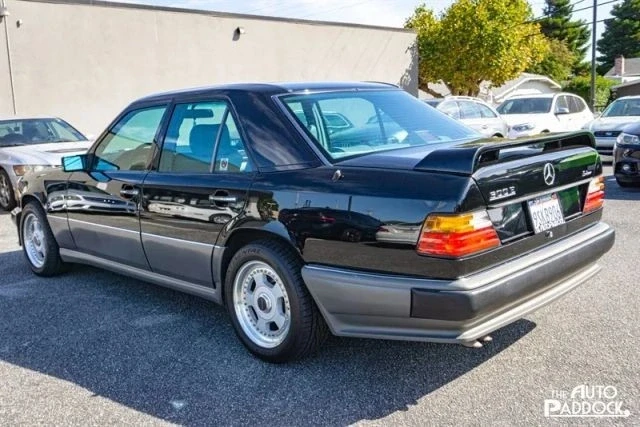 1990 Mercedes-Benz W124 E-Class - Image 7 of 21
