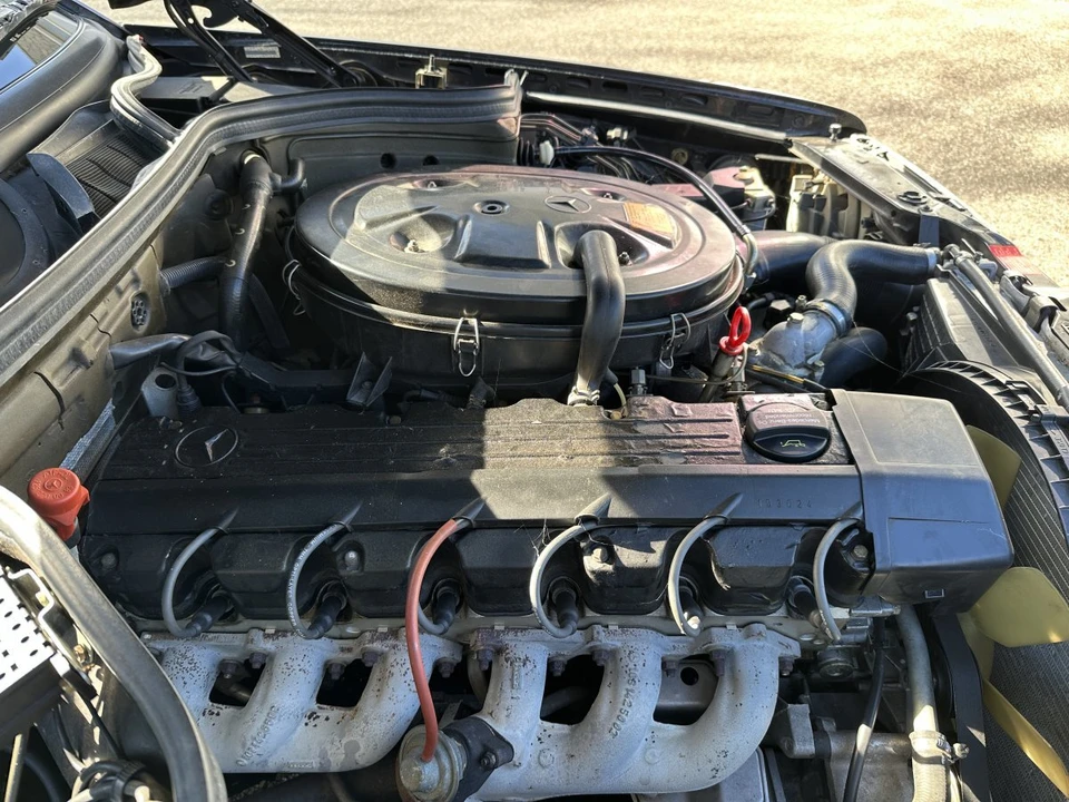 1990 Mercedes-Benz W124 E-Class - Image 22 of 31