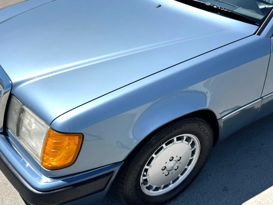 1990 Mercedes-Benz W124 E-Class - Image 23 of 31