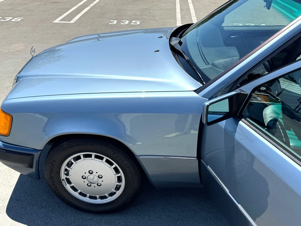 1990 Mercedes-Benz W124 E-Class - Image 24 of 31