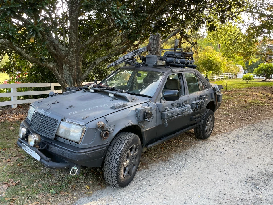 1990 Mercedes-Benz W124 E-Class - Image 13 of 31