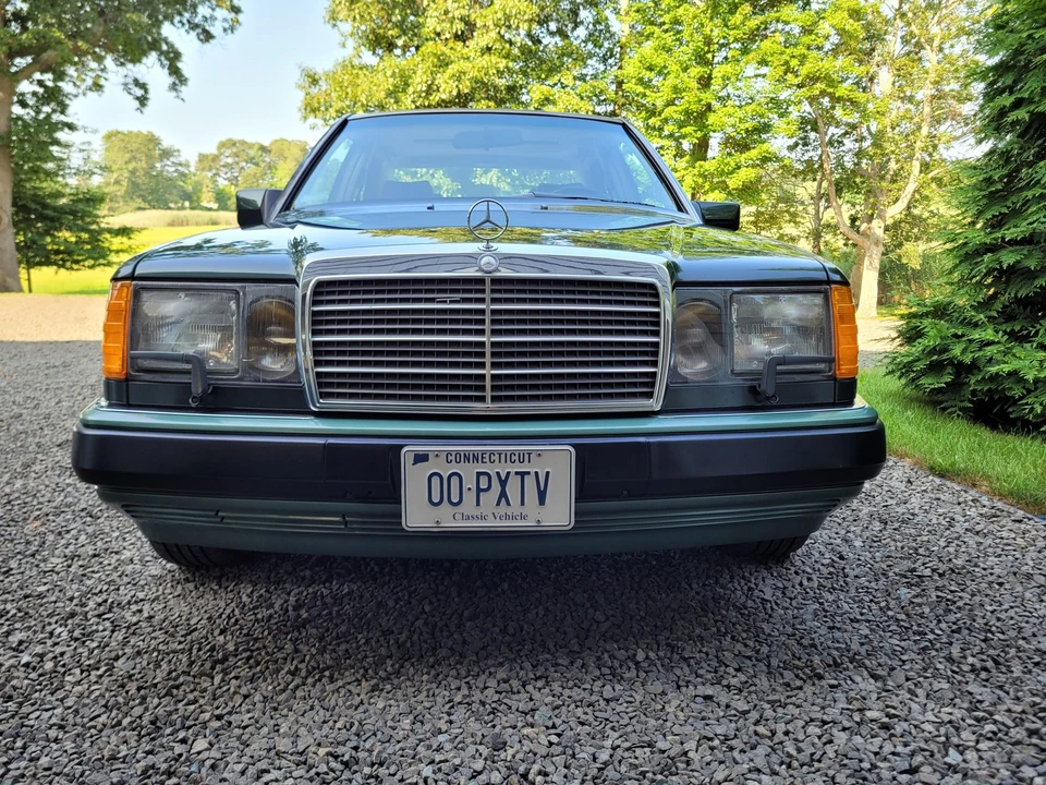 1990 Mercedes-Benz W124 E-Class - Image 10 of 31
