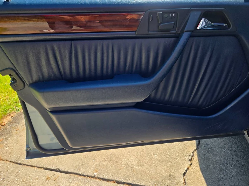 1990 Mercedes-Benz W124 E-Class - Image 6 of 19
