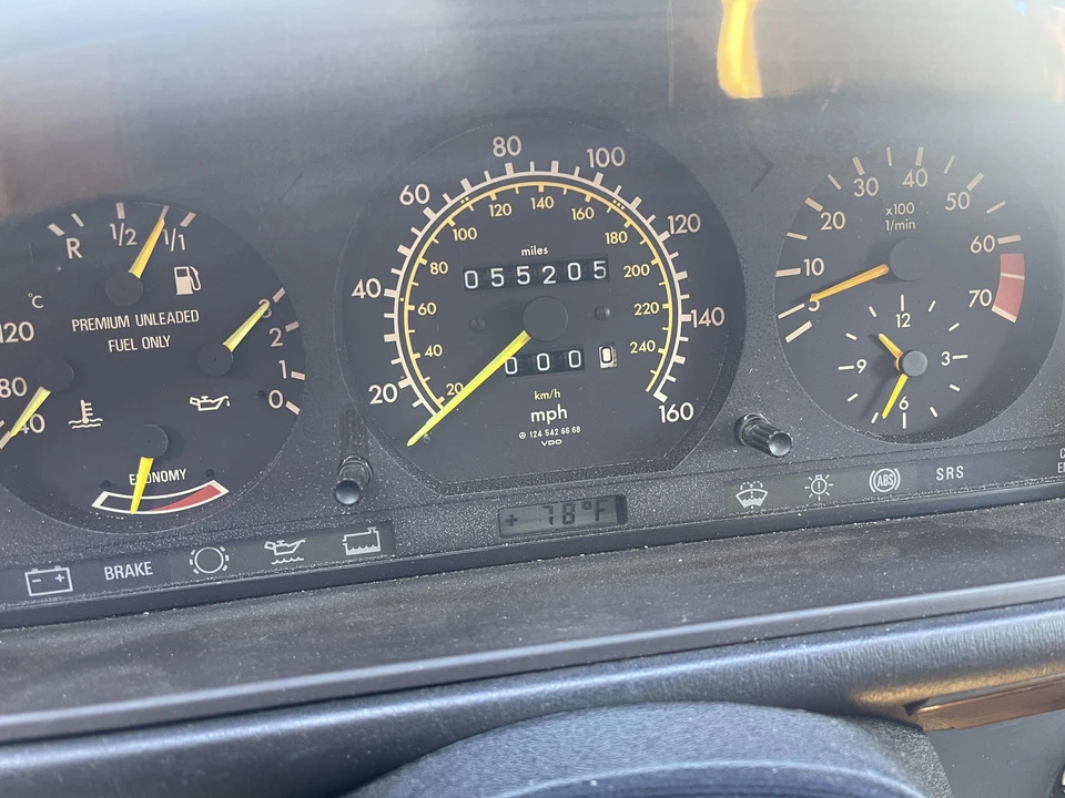 1990 Mercedes-Benz W124 E-Class - Image 24 of 31
