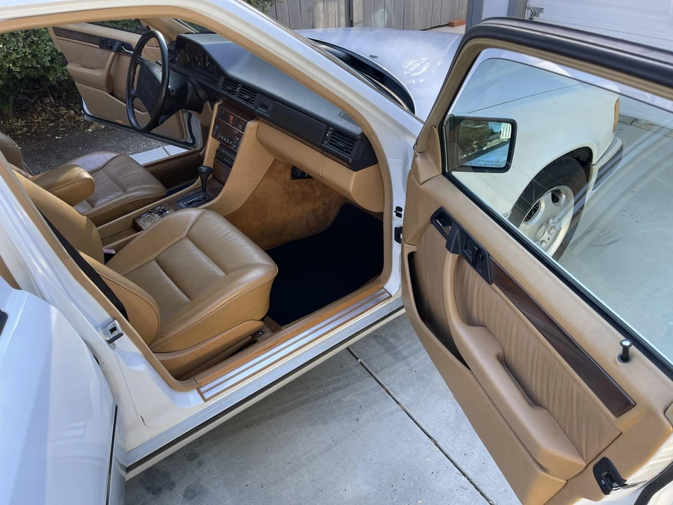 1990 Mercedes-Benz W124 E-Class - Image 20 of 31