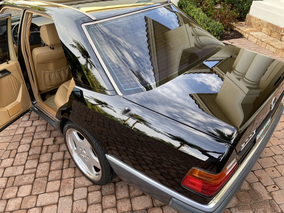1990 Mercedes-Benz W124 E-Class - Image 21 of 31