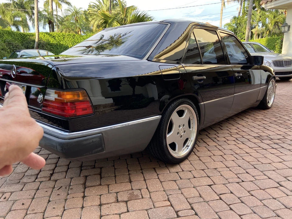 1990 Mercedes-Benz W124 E-Class - Image 6 of 31