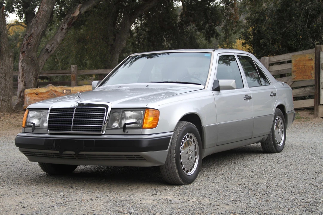 1990 Mercedes-Benz W124 E-Class - Image 5 of 31