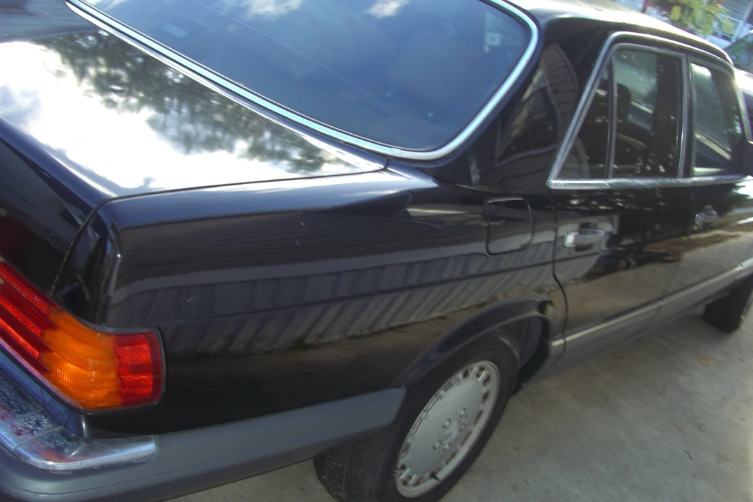 1990 Mercedes-Benz W124 E-Class - Image 11 of 21