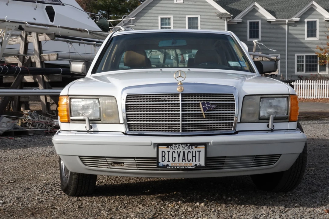 1990 Mercedes-Benz W126 S-Class Sedan - Image 9 of 31