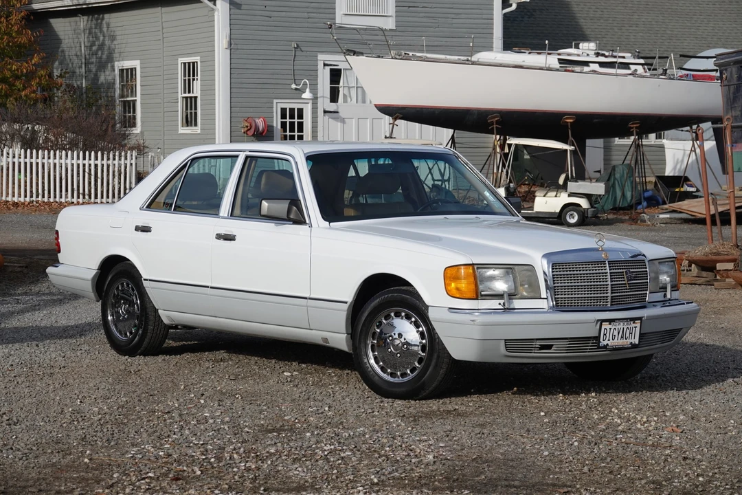1990 Mercedes-Benz W126 S-Class Sedan - Image 8 of 31