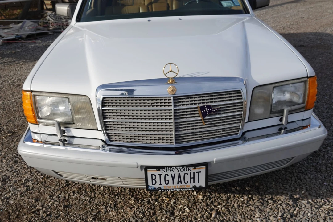 1990 Mercedes-Benz W126 S-Class Sedan - Image 22 of 31