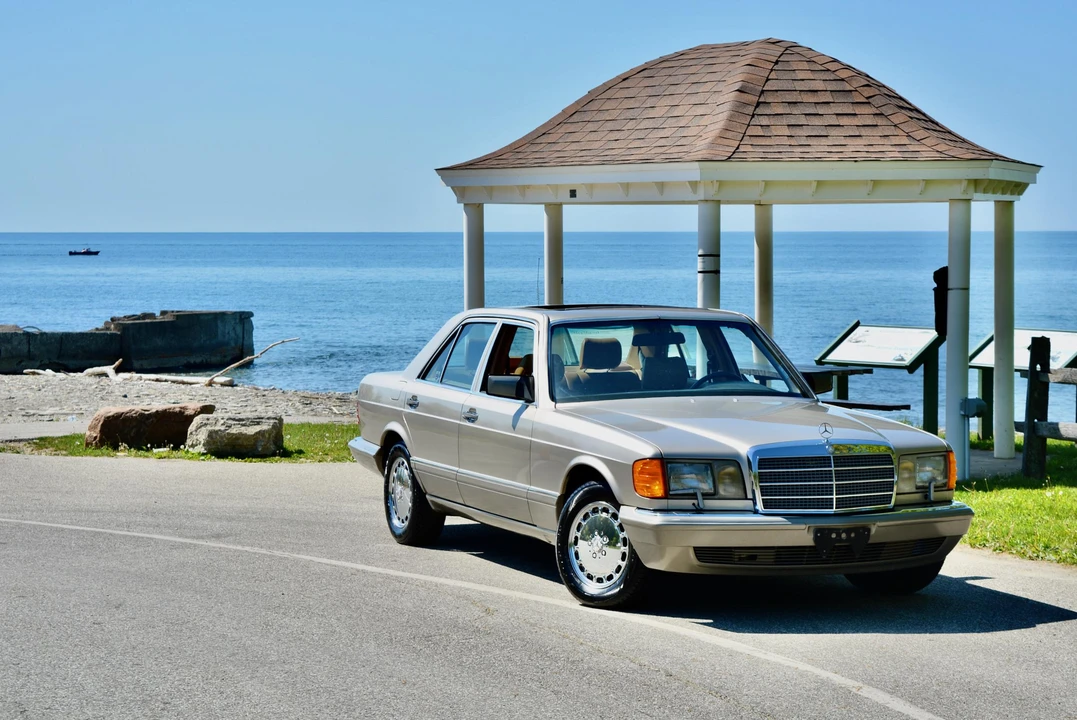 1990 Mercedes-Benz W126 S-Class Sedan - Image 11 of 31