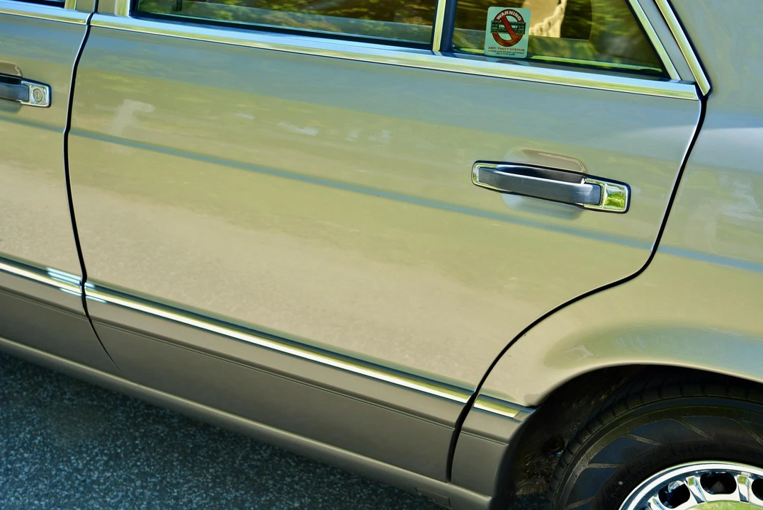 1990 Mercedes-Benz W126 S-Class Sedan - Image 21 of 31