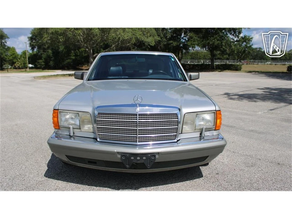 1990 Mercedes-Benz W126 S-Class Sedan - Image 6 of 31