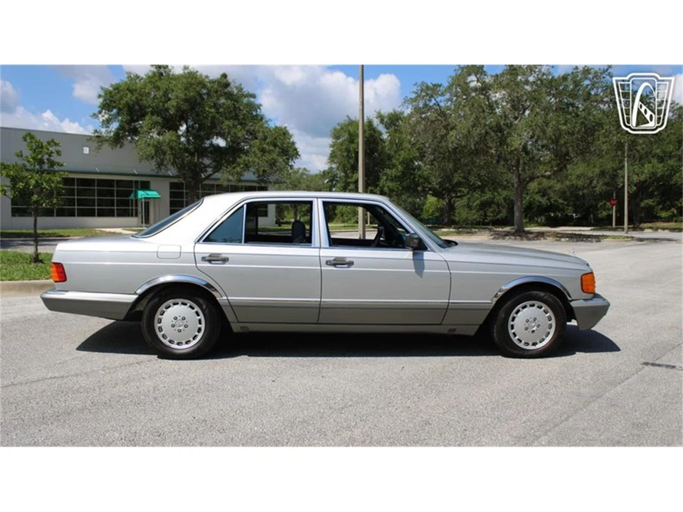 1990 Mercedes-Benz W126 S-Class Sedan - Image 21 of 31