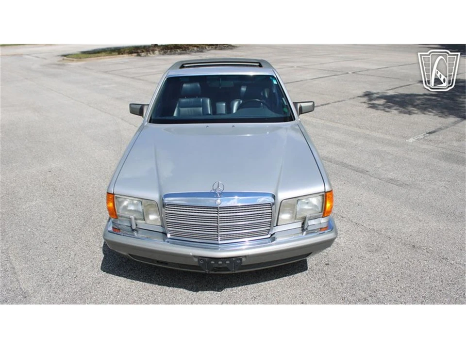 1990 Mercedes-Benz W126 S-Class Sedan - Image 7 of 31