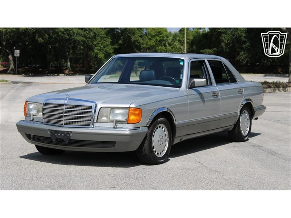 1990 Mercedes-Benz W126 S-Class Sedan - Image 3 of 31