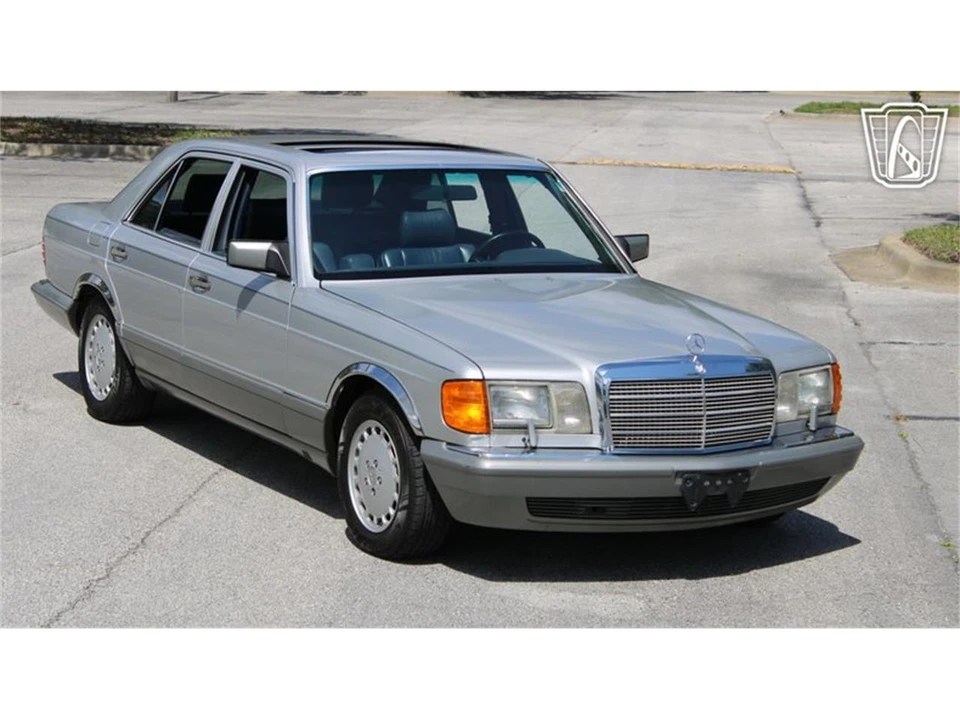 1990 Mercedes-Benz W126 S-Class Sedan - Image 25 of 31