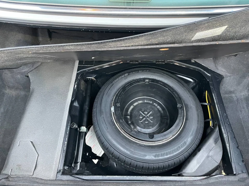 1990 Mercedes-Benz W112 - Image 14 of 20