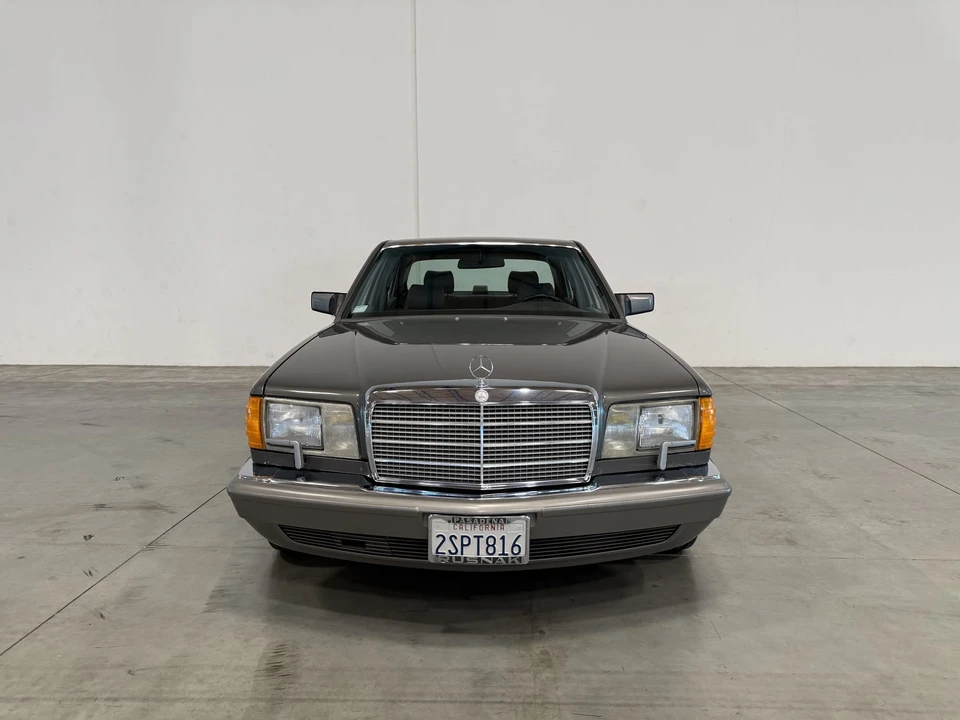 1990 Mercedes-Benz W126 S-Class Sedan - Image 9 of 31