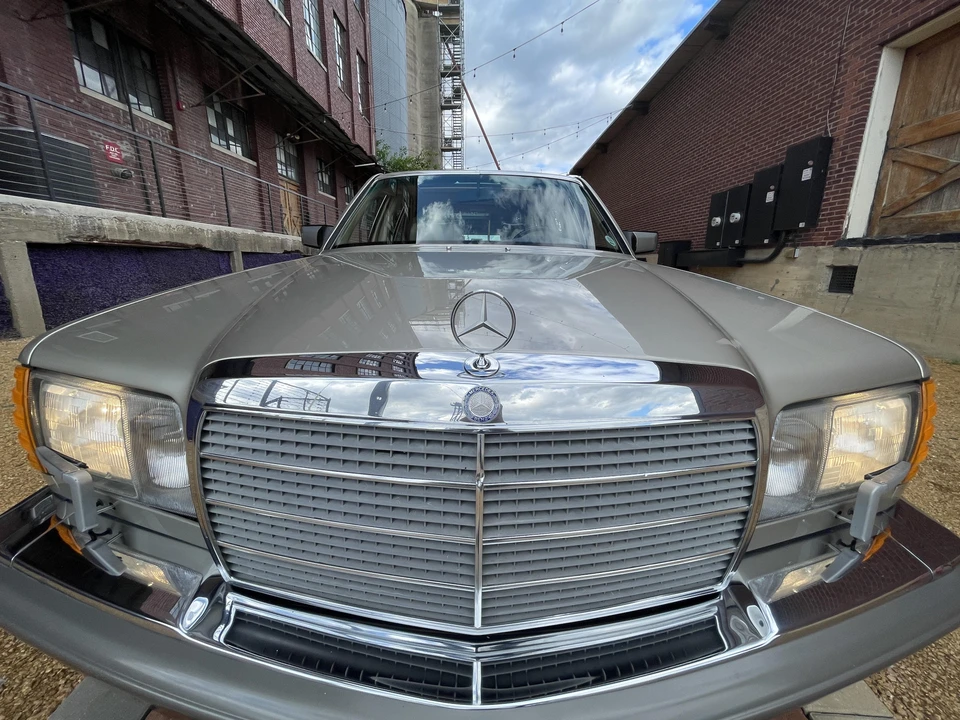 1990 Mercedes-Benz W126 S-Class Sedan - Image 6 of 31