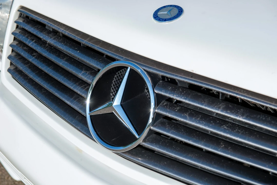 1990 Mercedes-Benz R129 SL-Class - Image 19 of 31