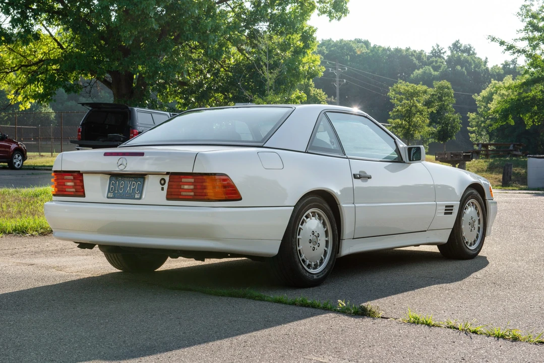 1990 Mercedes-Benz R129 SL-Class - Image 5 of 31