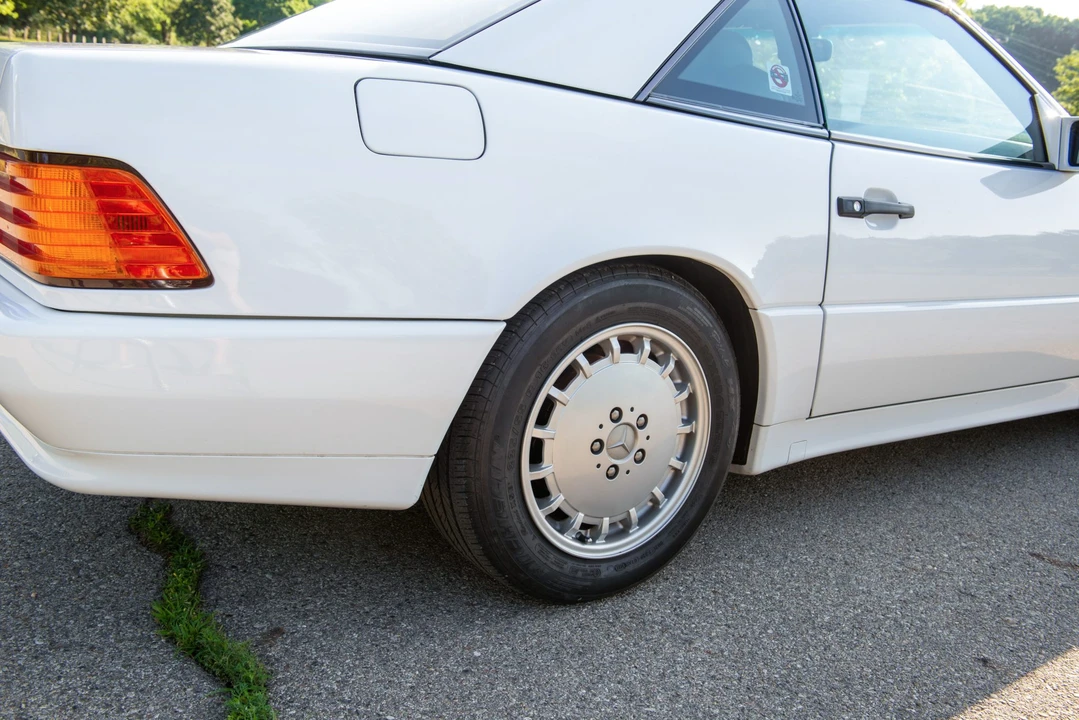 1990 Mercedes-Benz R129 SL-Class - Image 29 of 31